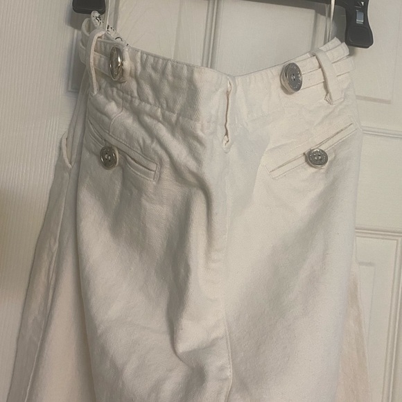 EUC White L.A.M.B. Jeans - Picture 5 of 10